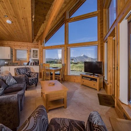 Lorien Lodge Breakish Экстерьер фото